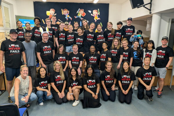 A team photo of the volunteers at a camp for Polish and Ukrainian youth (GO Poland)