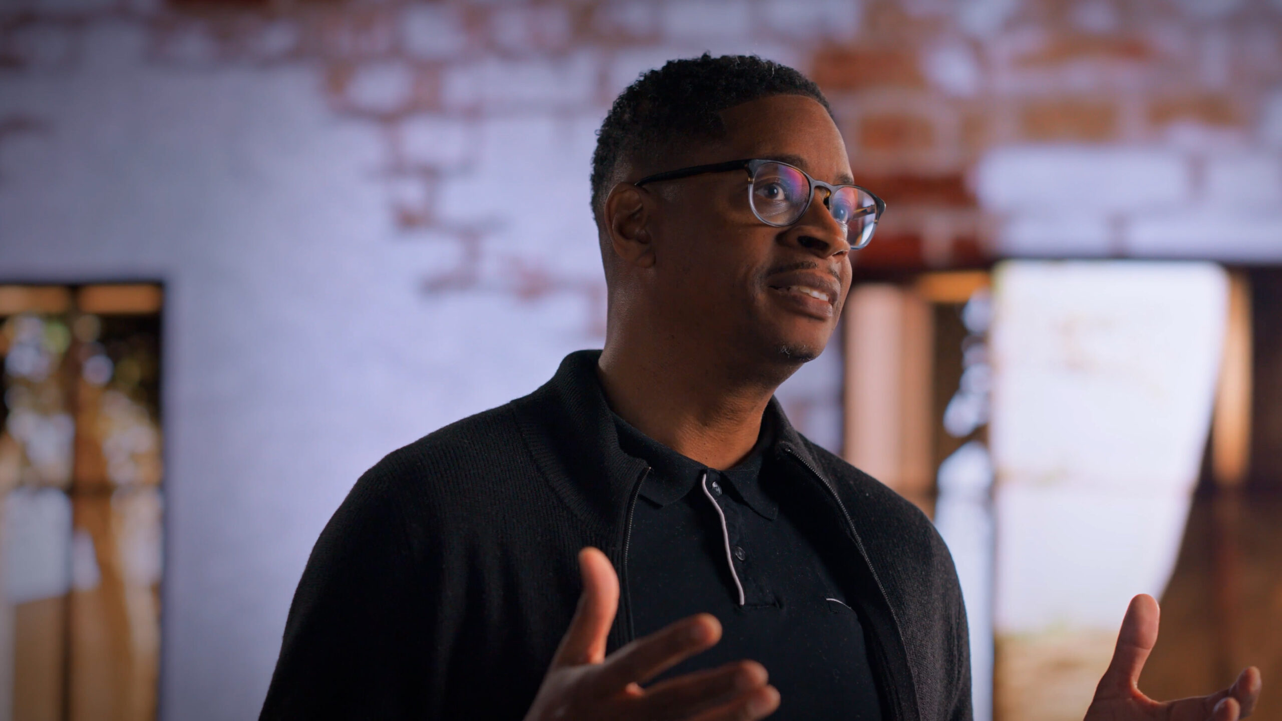 An Unexpected Anointing: Holy Week devotional with Omari Hill